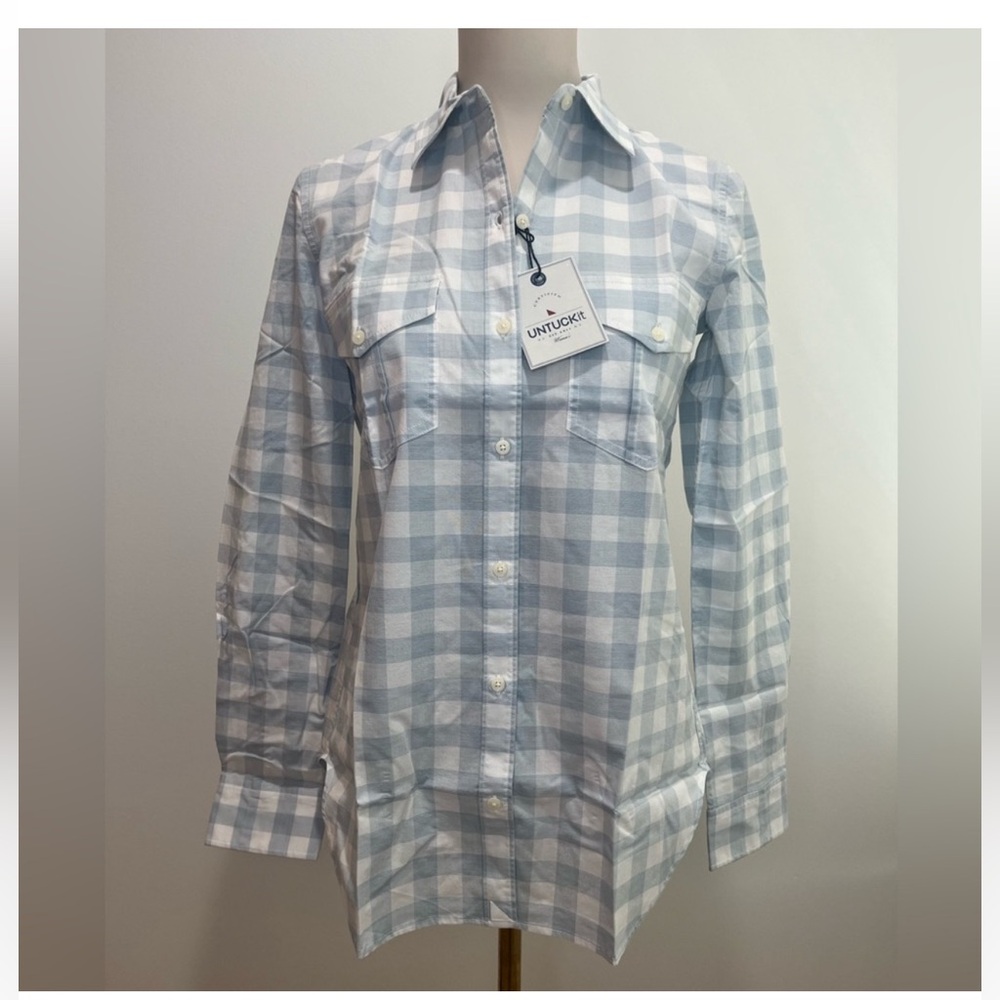 Untuckit Santa Marzi Women’s Gingham Button Down - Picture 2 of 3